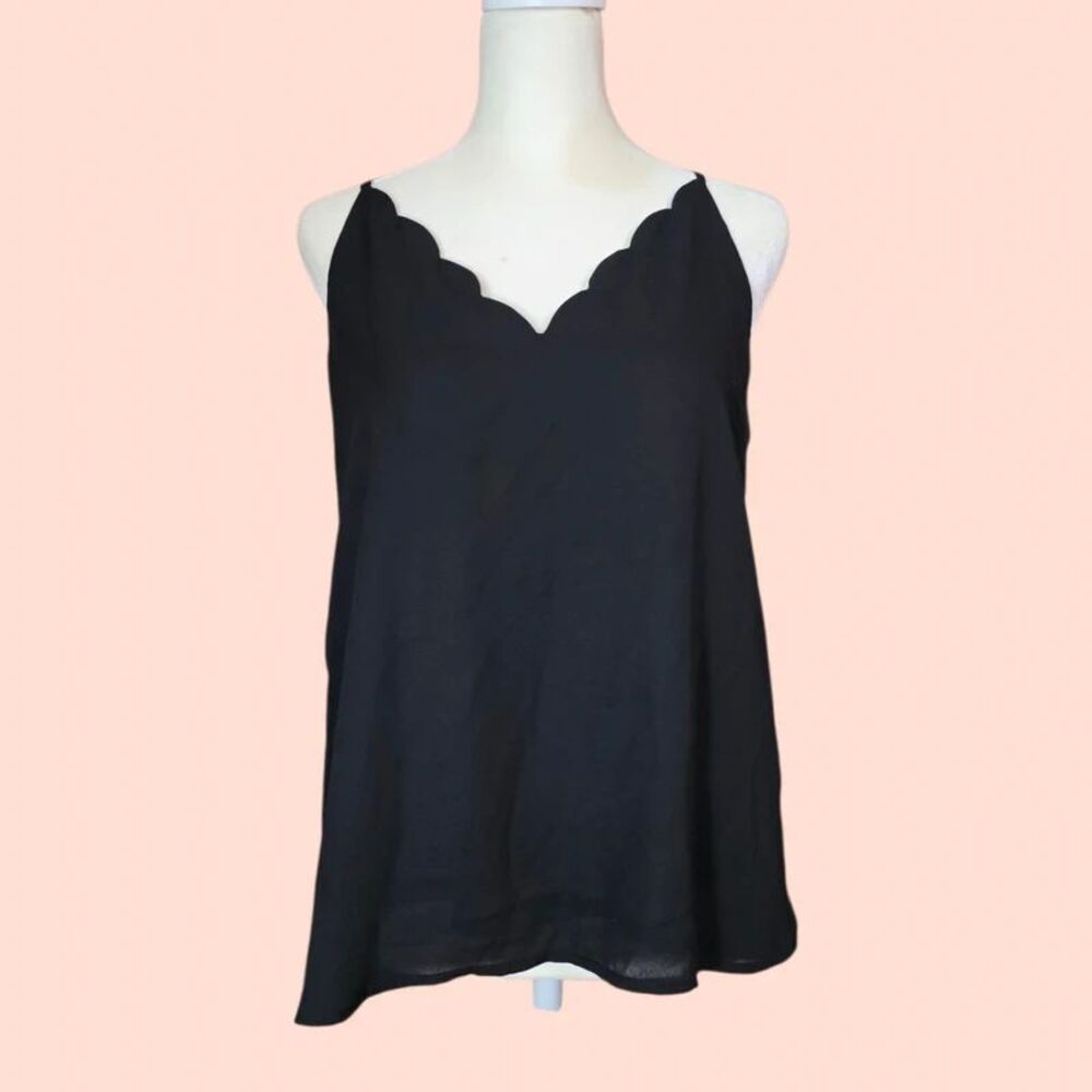 Socialite Scalloped Neckline Chiffon Camisole Sz Small